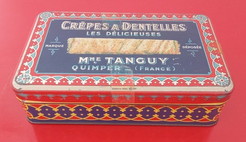 Ancienne jolie boîte biscuits
